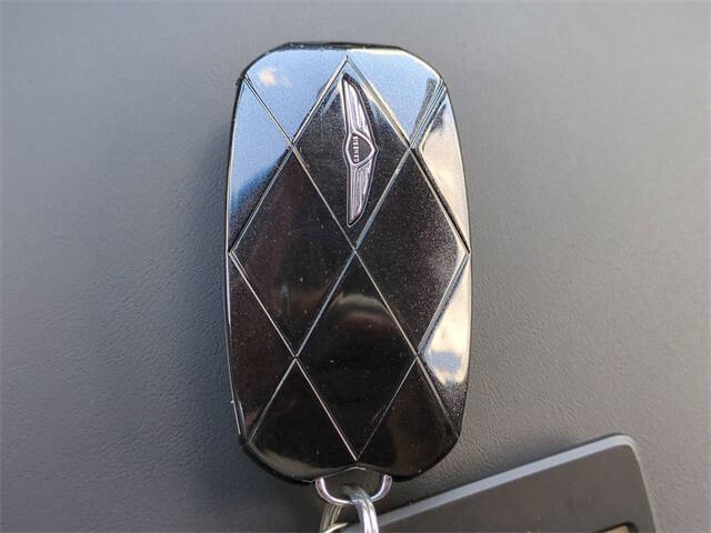 2026 Genesis GV70 2.5T Select