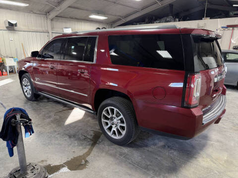 2017 GMC Yukon XL Denali