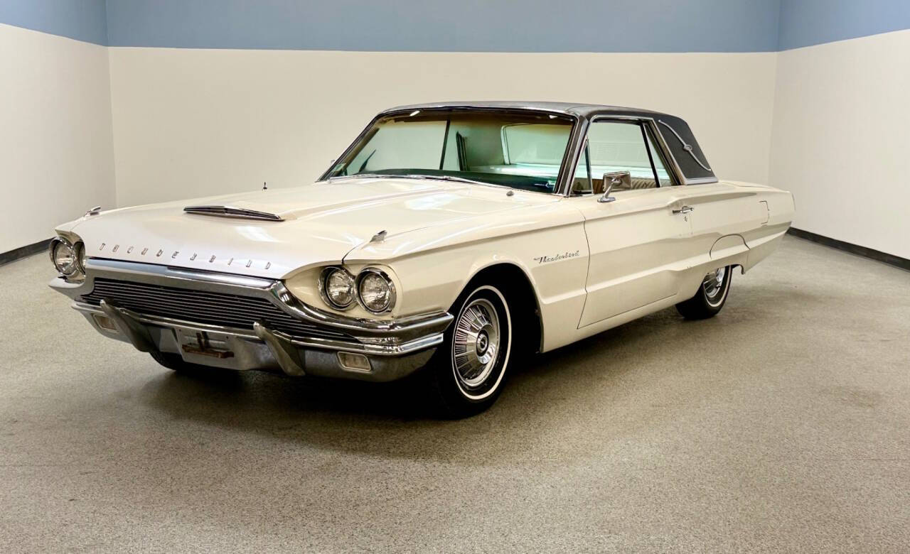 1964 Ford Thunderbird 1