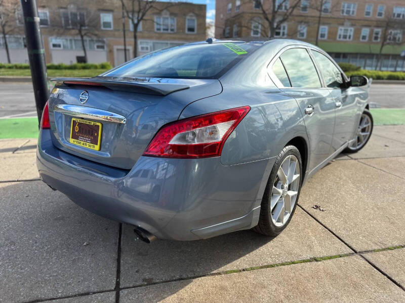 2010 Nissan Maxima SV photo 6