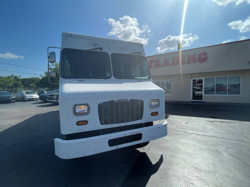2017 Freightliner MT45 Chassis