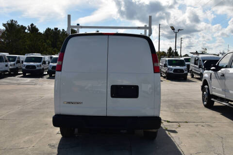 2017 Chevrolet Express 2500