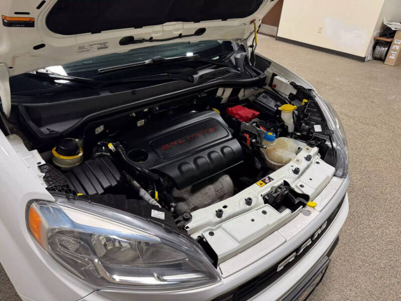 2019 RAM ProMaster City Tradesman SLT