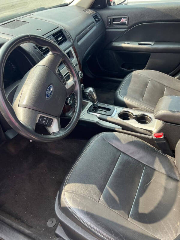 2011 Ford Taurus Limited