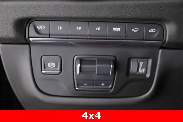 2025 Cadillac Escalade ESV Sport