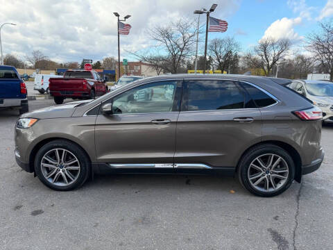 2019 Ford Edge Titanium
