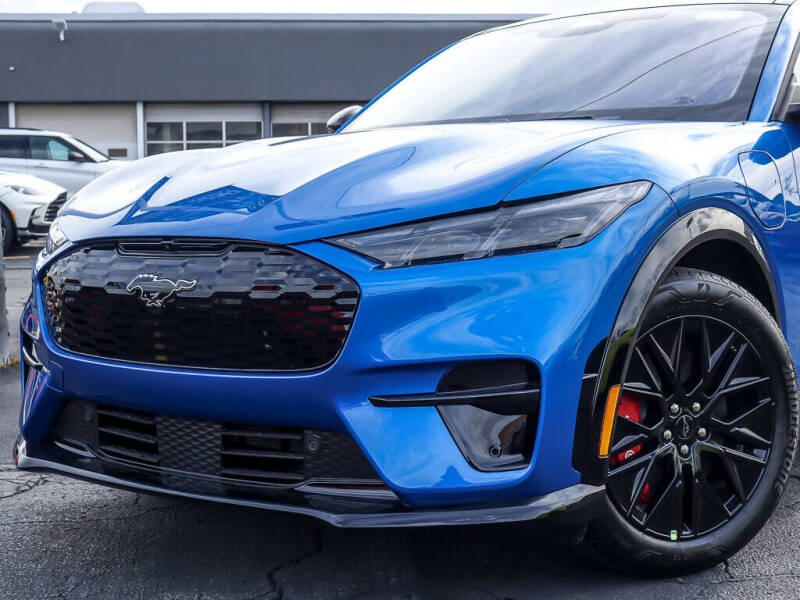 2025 Ford Mustang Mach-E Premium