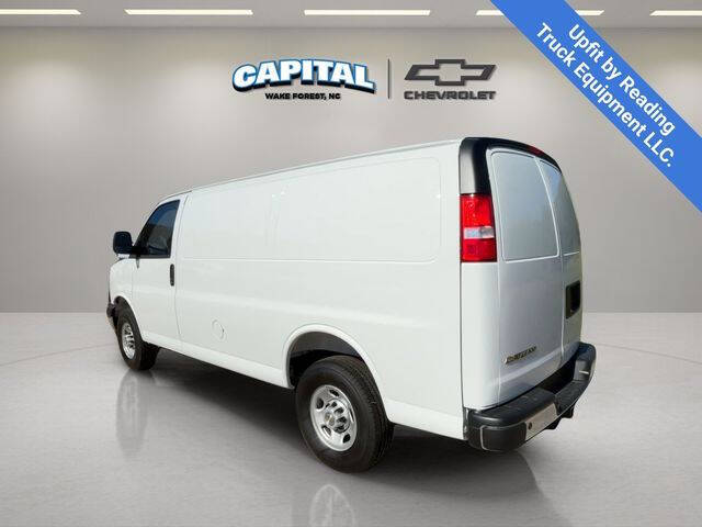 2025 Chevrolet Express 2500