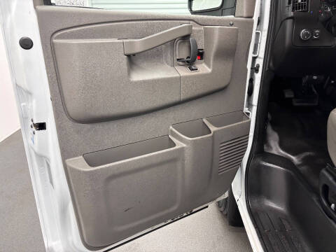 2020 Chevrolet Express 3500