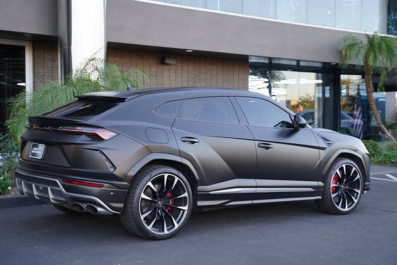 2019 Lamborghini Urus