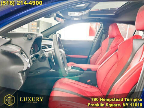 2022 Lexus UX 250h for sale at LUXURY MOTOR CLUB in Franklin Square NY