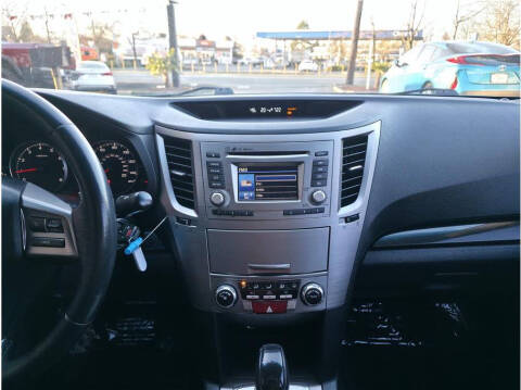 2014 Subaru Legacy 2.5i Sport