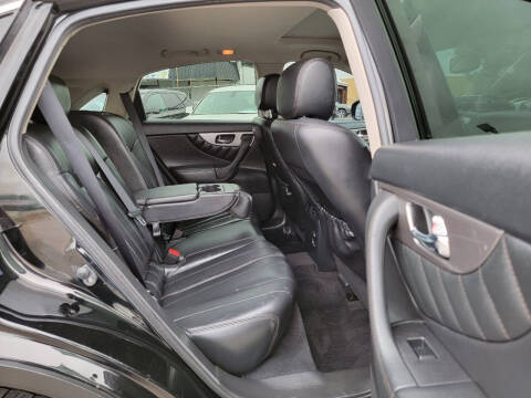 2013 Infiniti FX37