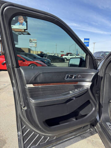 2016 Ford Explorer Platinum