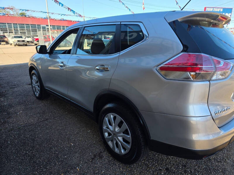 2015 Nissan Rogue S