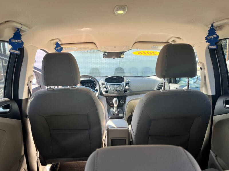 2016 Ford Escape SE