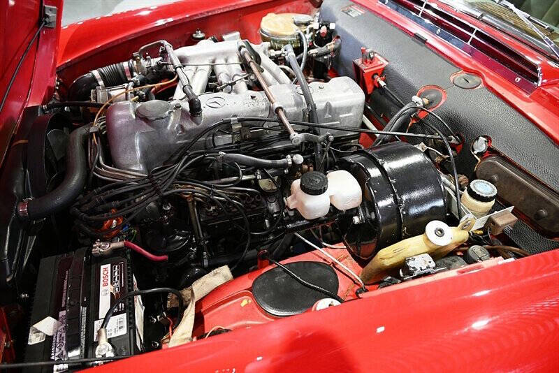 1967 Mercedes-Benz 230SL 17