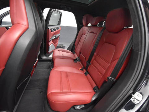 2022 Porsche Cayenne Turbo S E-Hybrid