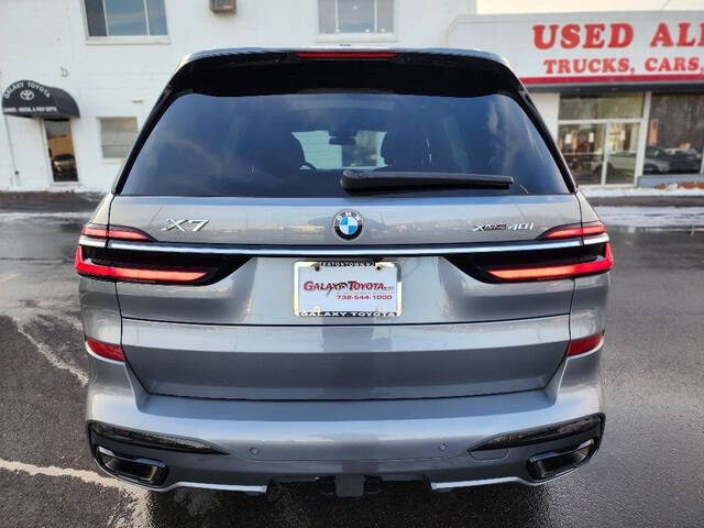 2023 BMW X7 xDrive40i
