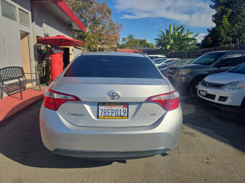 2016 Toyota Corolla LE Plus