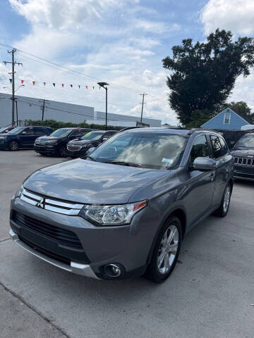 2015 Mitsubishi Outlander SE