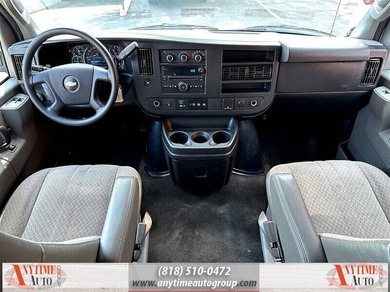 2017 Chevrolet Express LT 2500