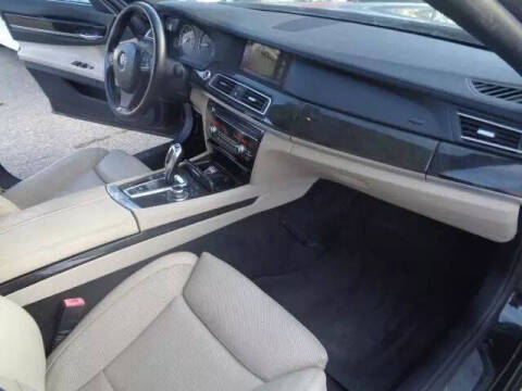 2012 BMW 7 Series 740Li