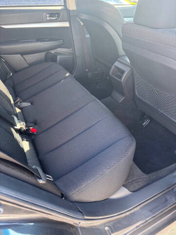 2011 Subaru Outback 2.5i Premium