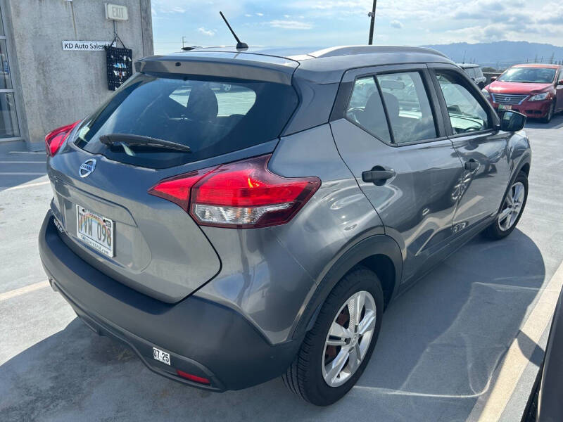 2019 Nissan Kicks S