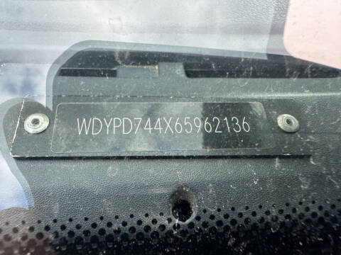 2006 Freightliner Sprinter 2500