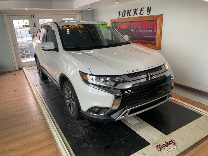 2020 Mitsubishi Outlander SE