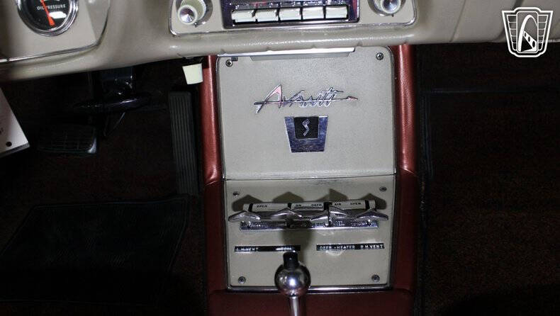 1964 Studebaker Avanti