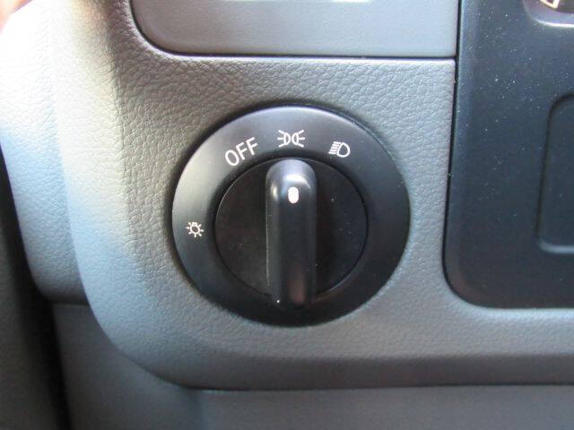 2019 Nissan NV 2500 HD SV