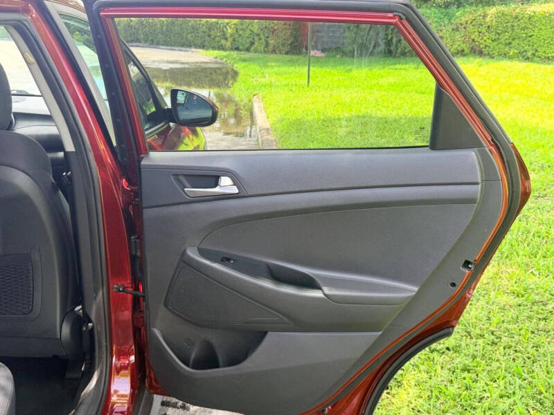 2019 Hyundai Tucson SE