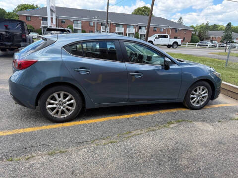 2016 Mazda MAZDA3 i Touring