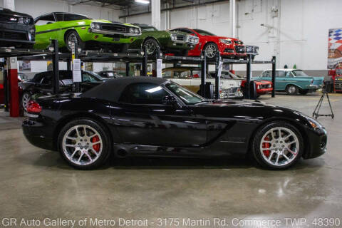 2004 Dodge Viper SRT-10