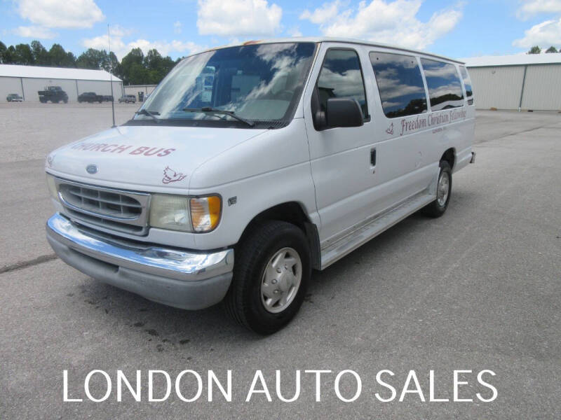 2001 Ford E-Series E-350 SD XLT