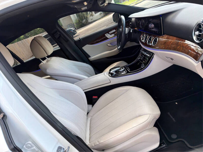 2017 Mercedes-Benz E-Class E 300 4MATIC