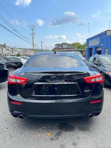 2016 Maserati Ghibli