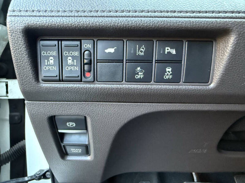 2018 Honda Odyssey Elite