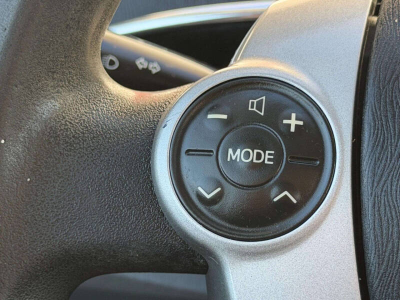 2011 Toyota Prius Five