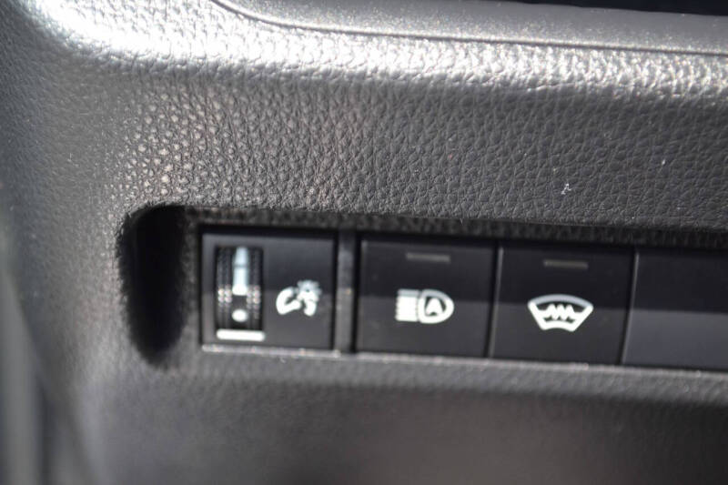 2024 Toyota RAV4 Prime SE