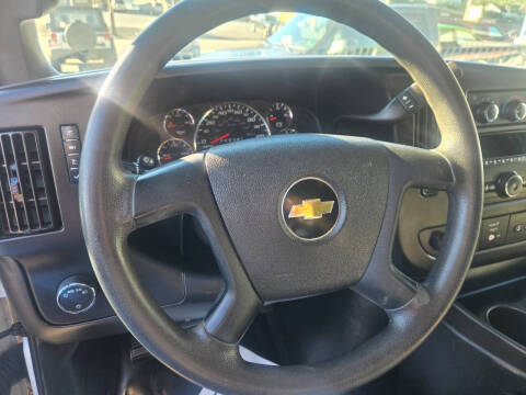 2018 Chevrolet Express 2500