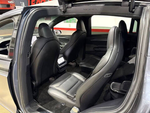 2022 Tesla Model X Plaid