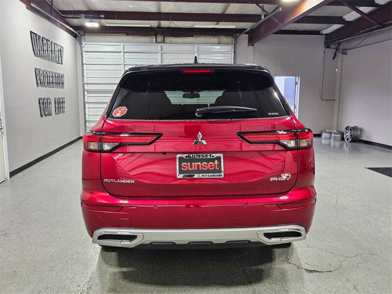 2025 Mitsubishi Outlander PHEV