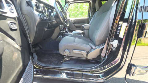 2022 Jeep Gladiator Altitude