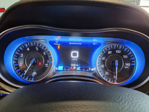 2018 Chrysler 300 Touring