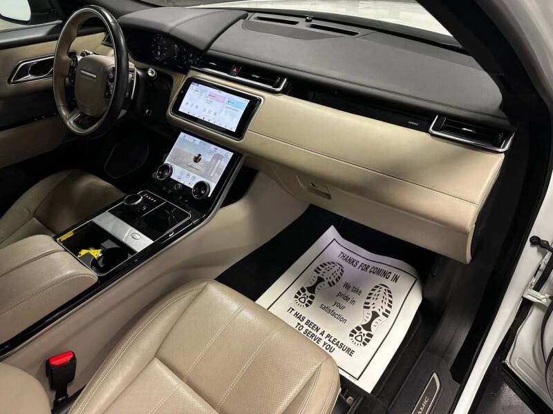 2019 Land Rover Range Rover Velar P250 R-Dynamic SE