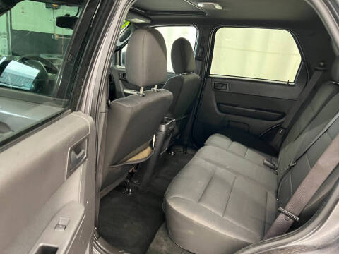 2011 Ford Escape XLT