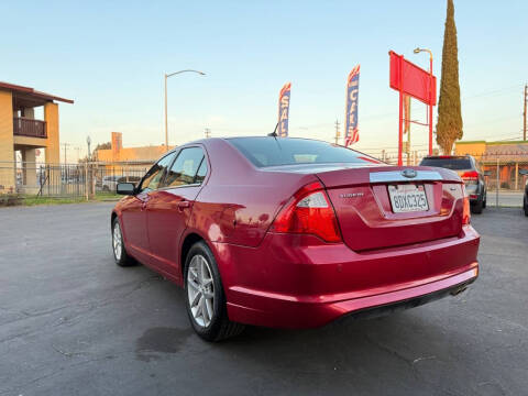 2012 Ford Fusion SEL